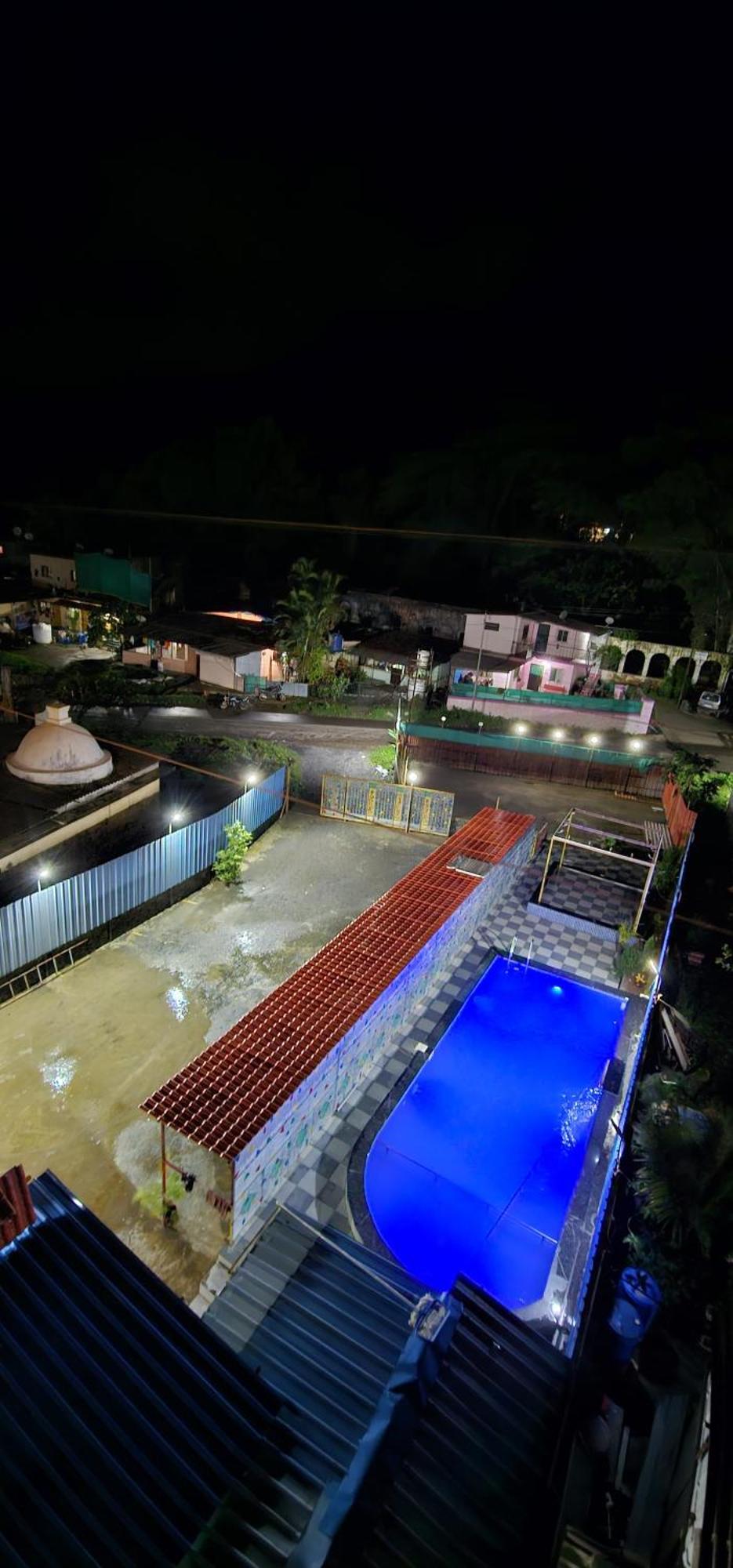 Blue Bell Homestay Lonavala Εξωτερικό φωτογραφία