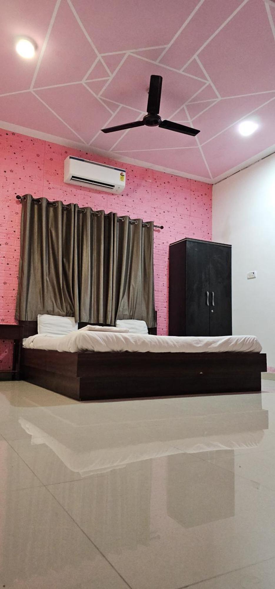Blue Bell Homestay Lonavala Εξωτερικό φωτογραφία